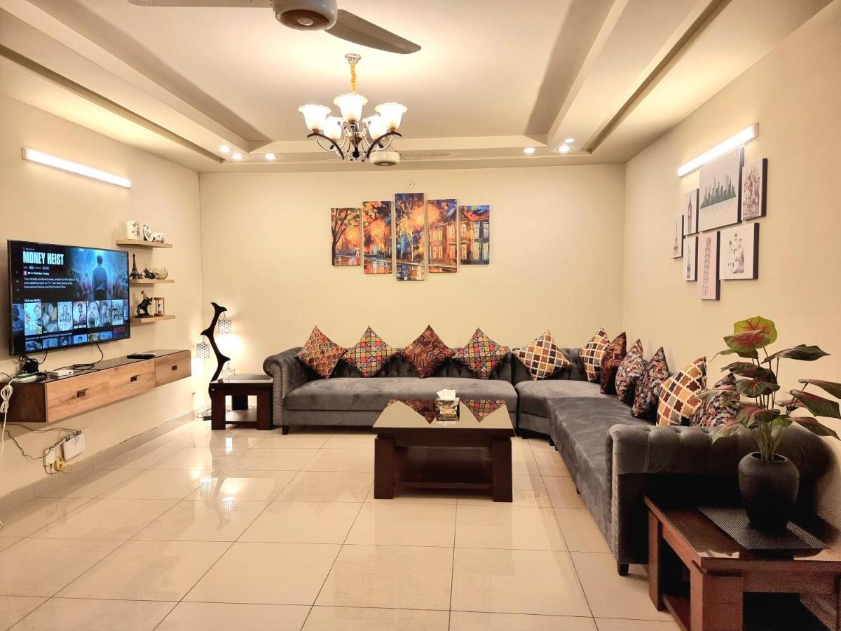 The Millenial Apartments & Suites Bahria Town Rawalpindi Exterior foto