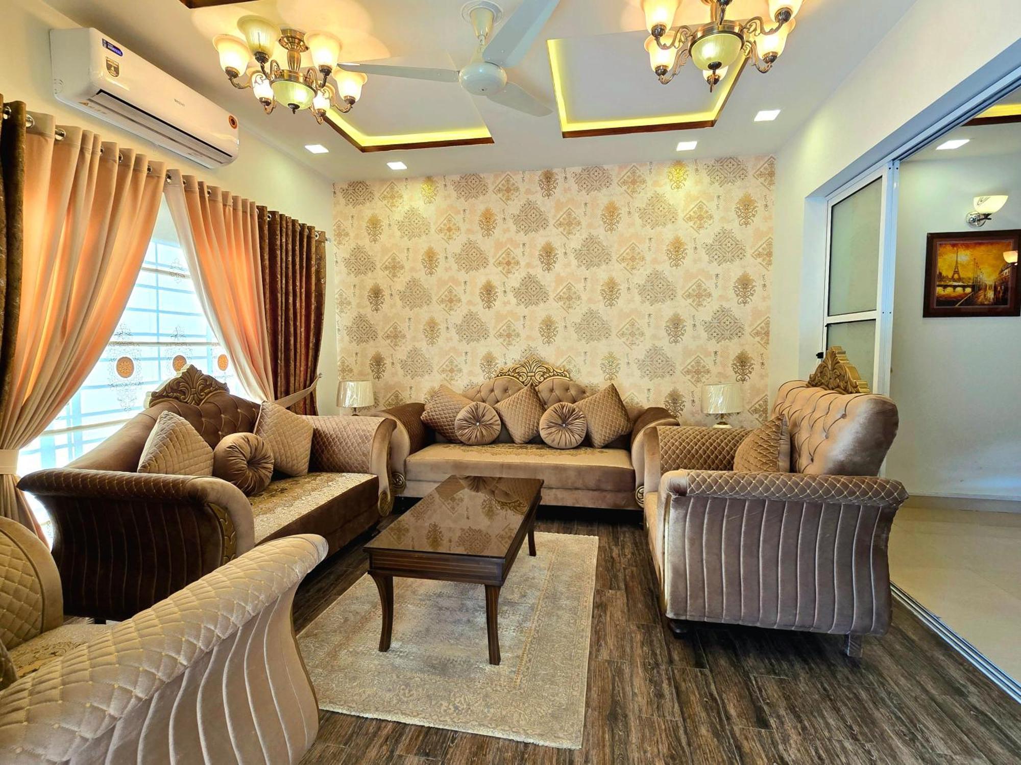 The Millenial Apartments & Suites Bahria Town Rawalpindi Habitación foto