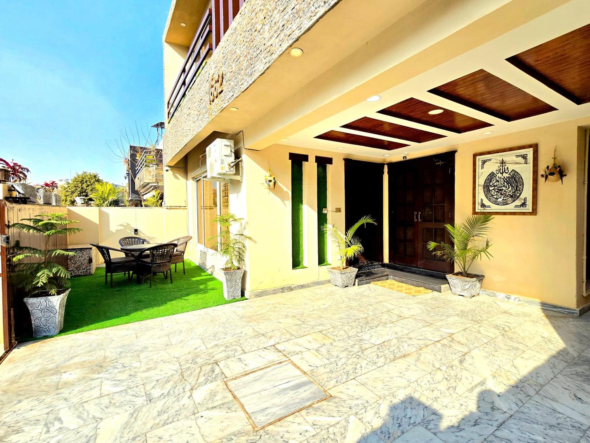 The Millenial Apartments & Suites Bahria Town Rawalpindi Exterior foto